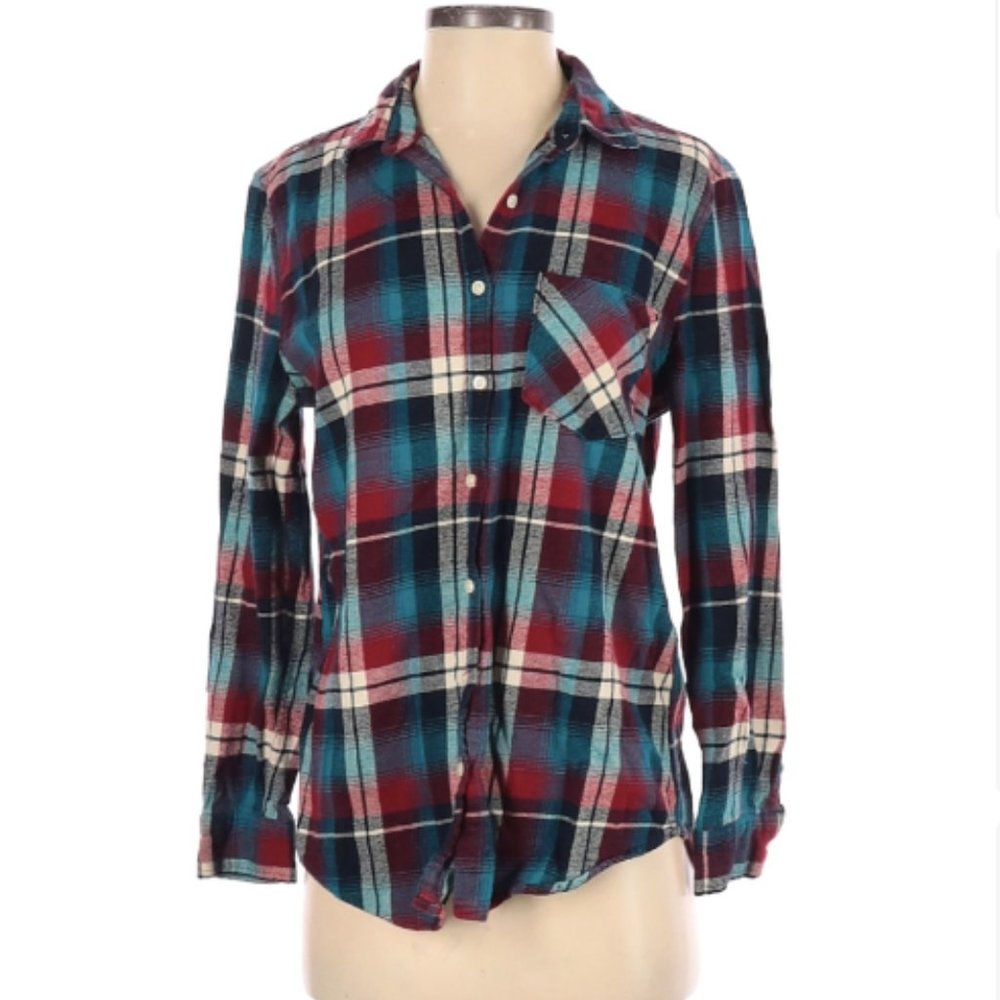 Aeropostale Long Sleeve Button Down Shirt